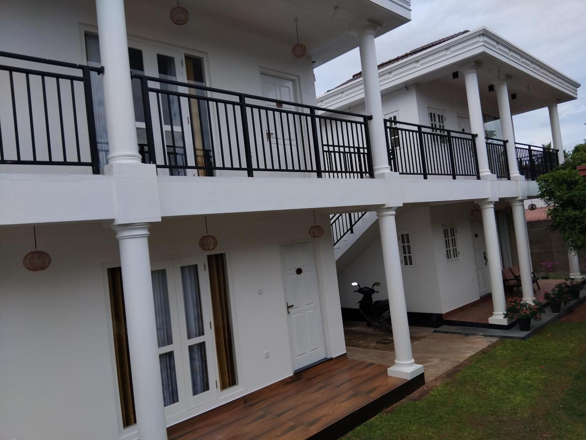 Illumination Stay Negombo Esterno foto