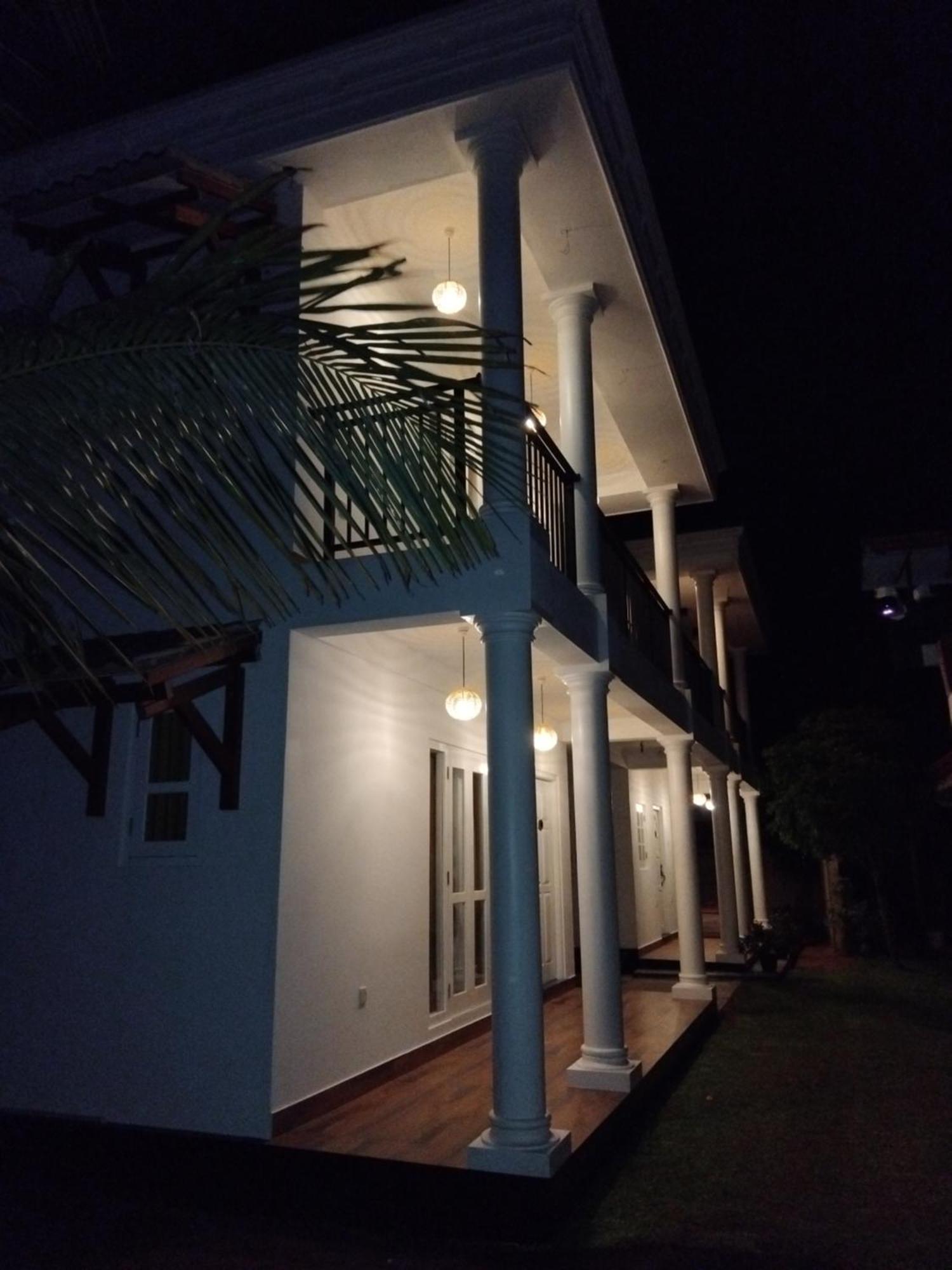 Illumination Stay Negombo Esterno foto